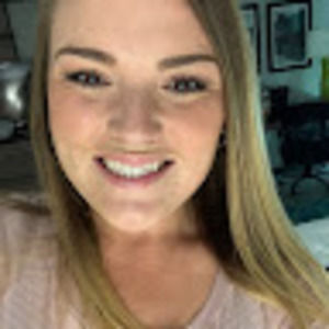 Meet your Posher, Kendra